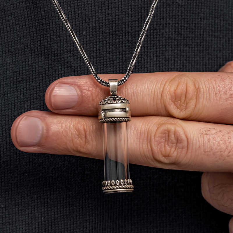 Gumus Ici Acilabilen Muska Kabi Cevsen Erkek Kolye