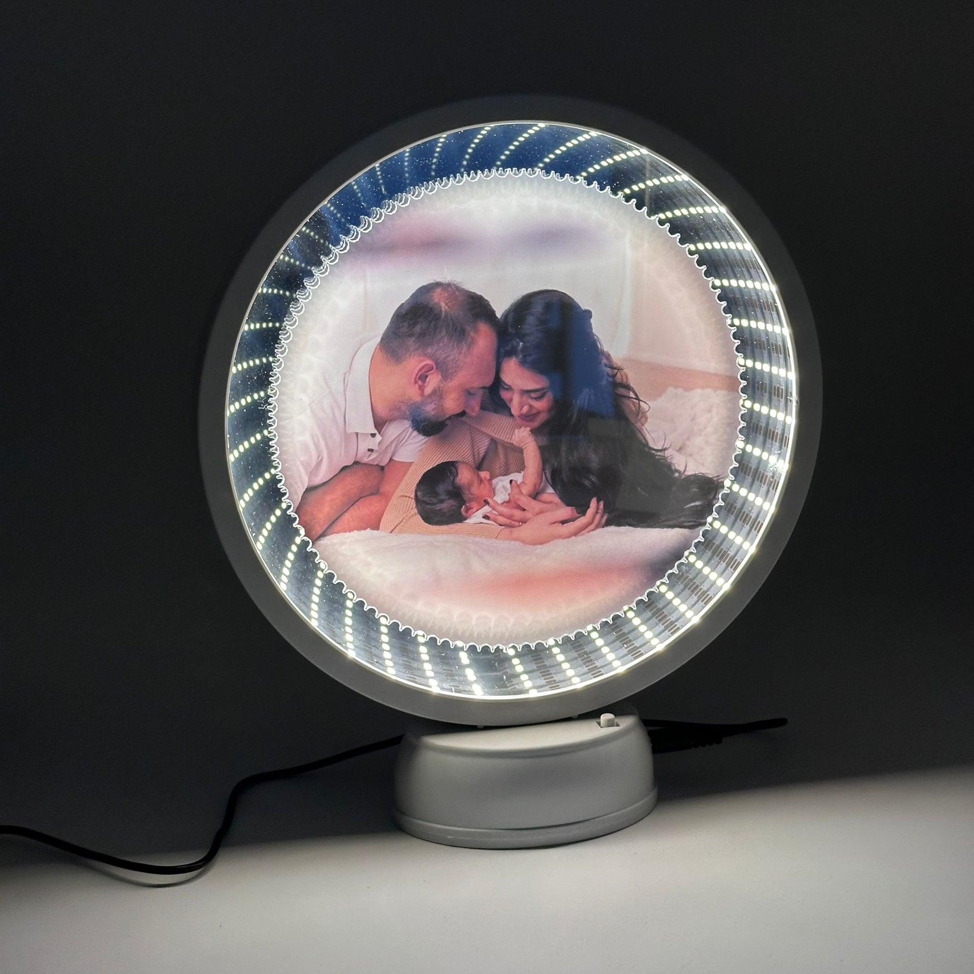 Derinlik Gosteren Yuvarlak Sihirli Ayna