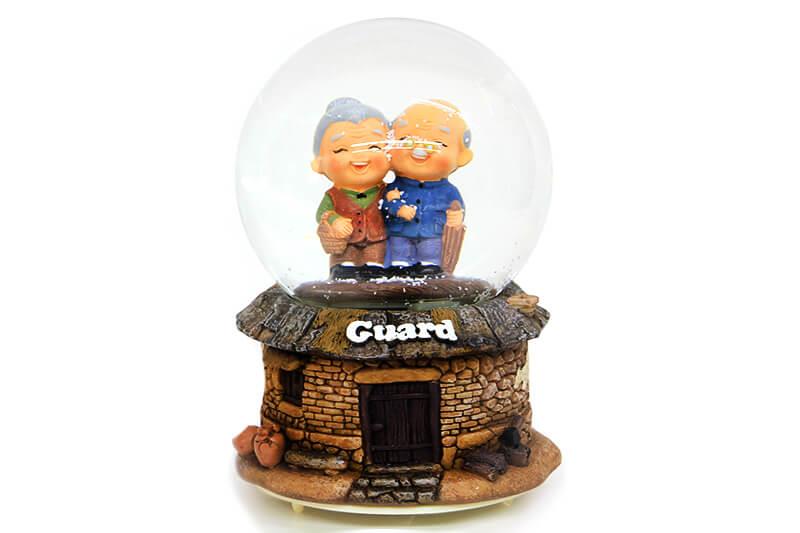 Karkuresi Dede Nine Temali Muzikli Isikli Dekoratif Hediyelik