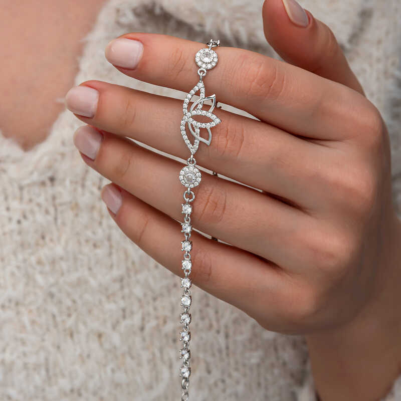 Gumus Zirkon Tasli Lotus Kadin Bileklik