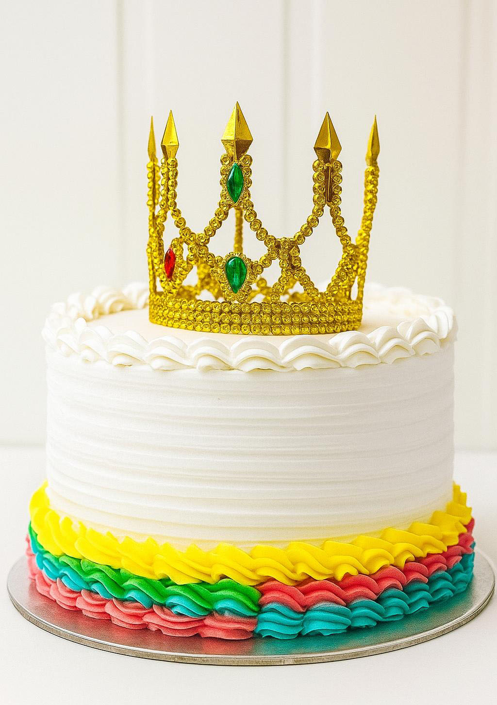 Altin Isiltili Ince Pasta Taci Pasta Ustu Tac Plastik Malzeme 8x8 cm