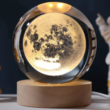 Dekoratif Dolunay Tasarimli Ahsap altlikli Isikli Cam Kure Buyuk Boy 8cm