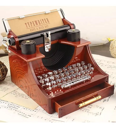 Daktilo Seklinde Buyuk Muzik Kutusu N-26