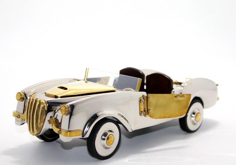 Pirinc Eski Model Araba