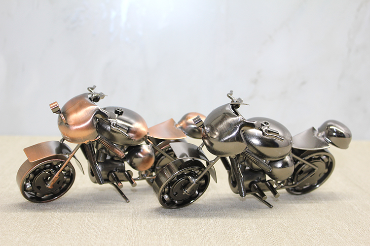 Metal Bilyeli Motor Orta Boy