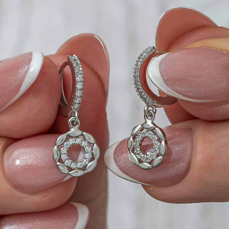 Gumus Sallantili Halka Kadin Kupe