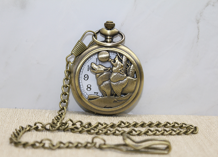 Kurt Tasarimi Kostekli Saat