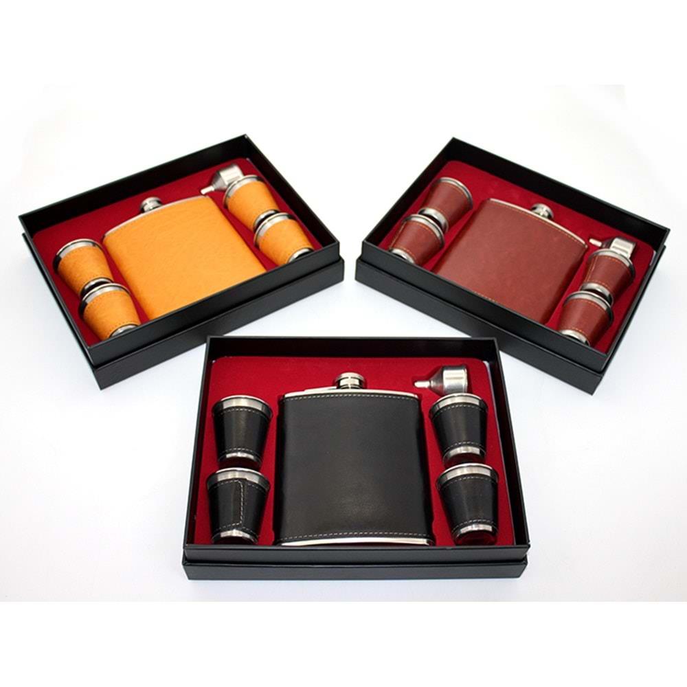 Paslanmaz Celik 4 Shot Bardakli Derili Matara Seti