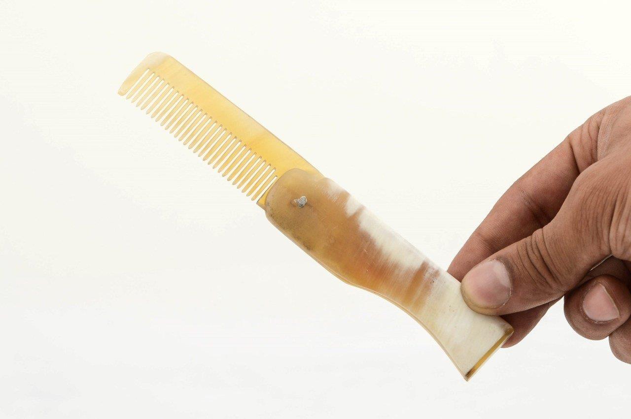 Dogal Kemik Tarak Firca Katlanabilir Caki Tarzli Hediyelik Esya