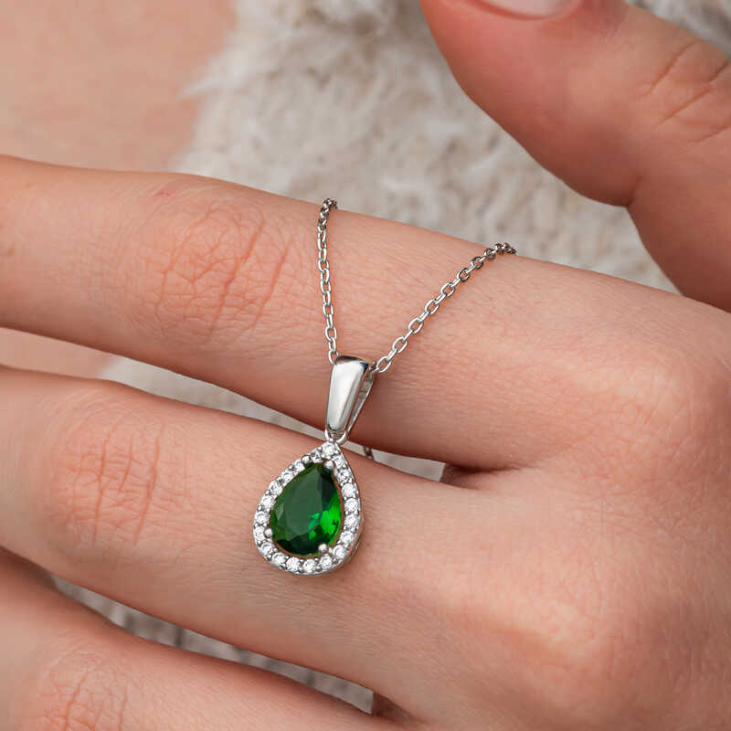 Gumus Damla Zumrut Tasli Kadin Kolye