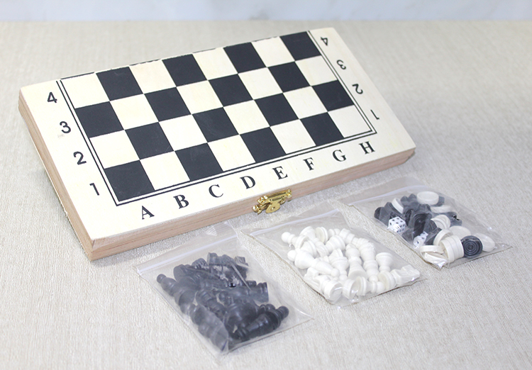 Ahsap Kutulu Satranc ve Tavla Seti