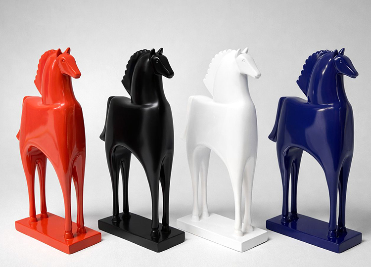 Ozel Tasarim Polyester At Figuru