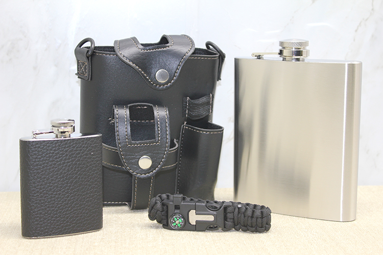 Deri Kilifli Matara Seti