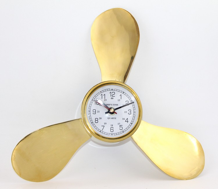 Pirinc Duvara Asmali Pervane Tasarimi Saat