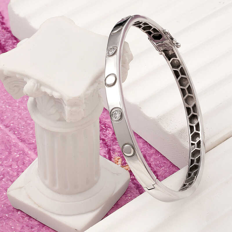 925 Ayar Gumus Tasli Vida Kadin Bilezik