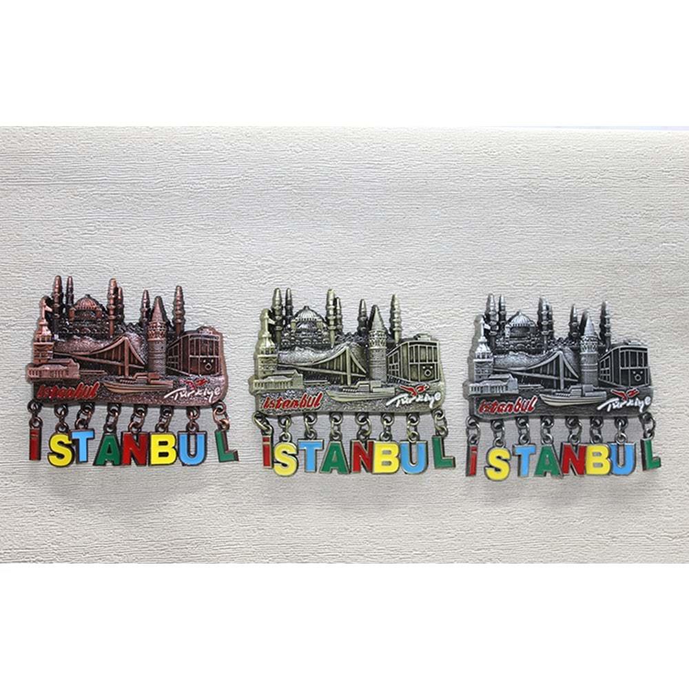 Sarkacli Istanbul Temali Magnet