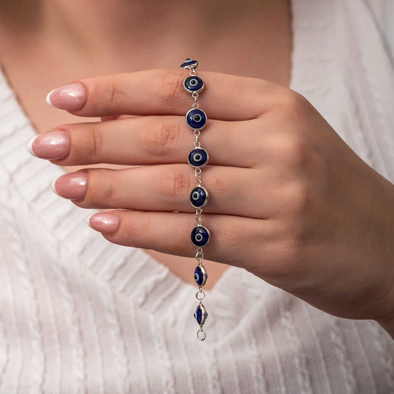 Gumus Yuvarlak Nazar Kadin Bileklik