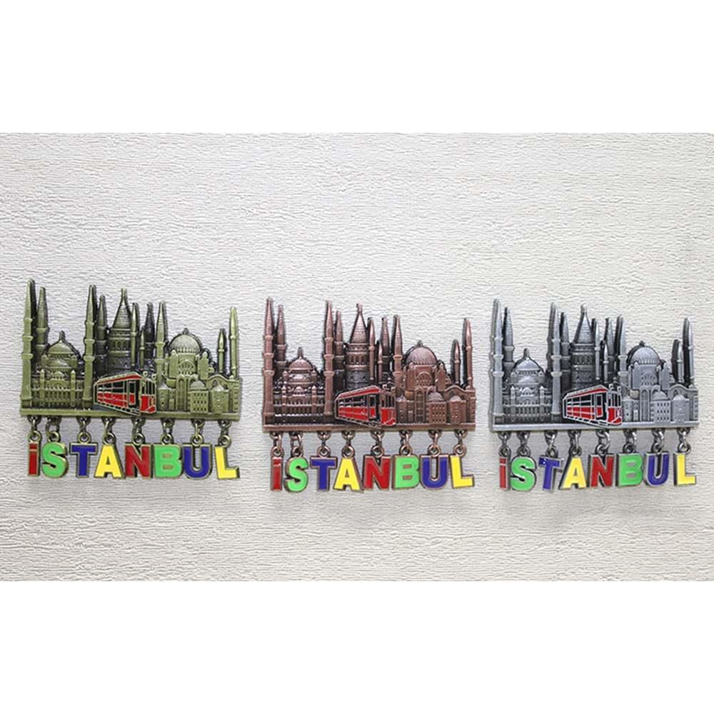Sarkacli Istanbul Temali Magnet
