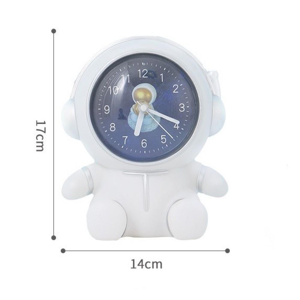 Astronot Seklinde Kumbarali Masa Saati Buyuk Boy