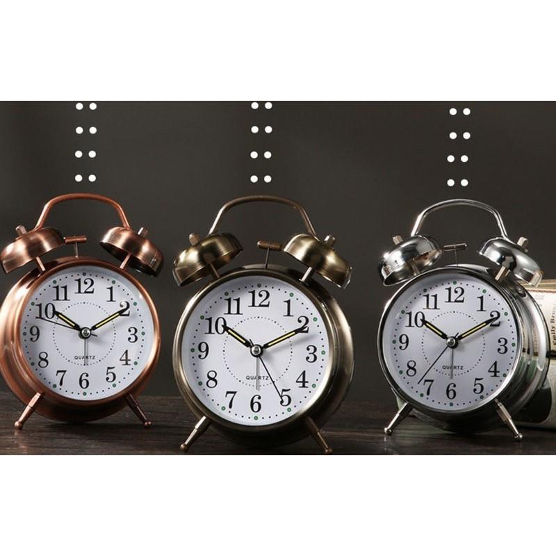 Metal Masaustu Isikli Calar Saat Buyuk Boy